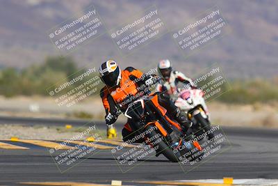 media/Nov-12-2023-SoCal Trackdays (Sun) [[5d1fba4e7d]]/Turn 14 (1035am)/